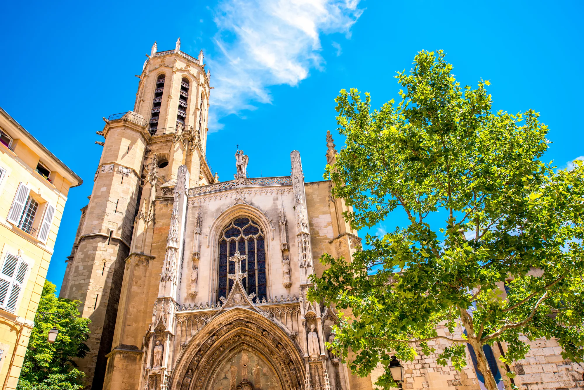 Aix-en-Provence and the memory of Saint Maximinus